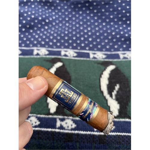 Trinidad x Tommy Bahama Island Collection Harbor 5  * 52