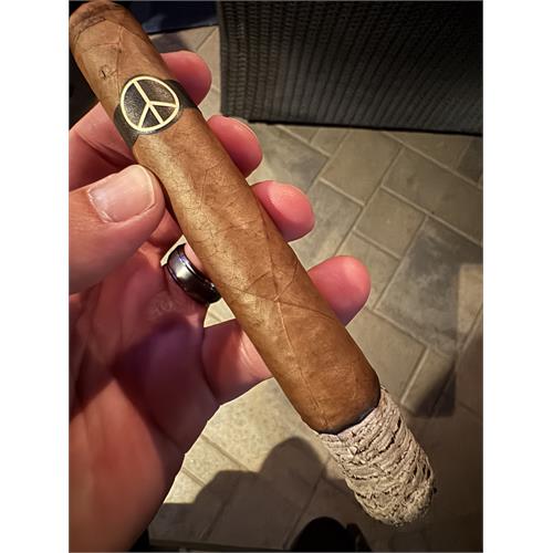 Illusione OneOff Black and Tan Toro 6  * 52