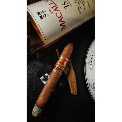 Tatuaje Avion 13 Corojo 6 7/8 * 52