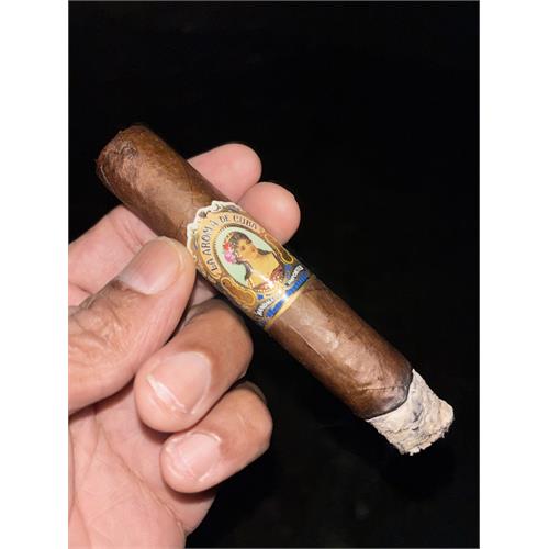 La Aroma de Cuba Habano Reserve Monarch 6  * 52