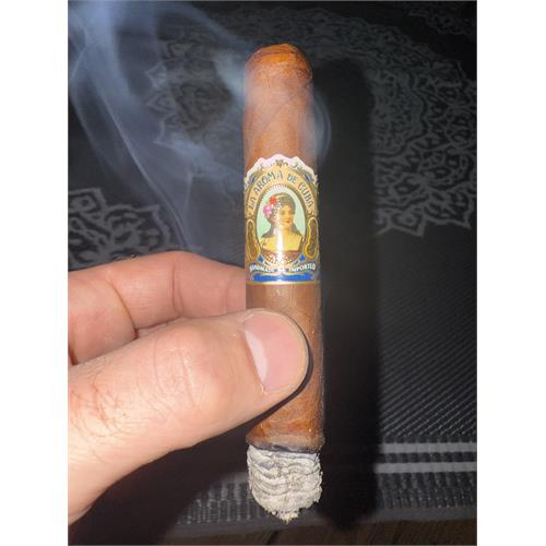 La Aroma de Cuba Habano Reserve Monarch 6  * 52