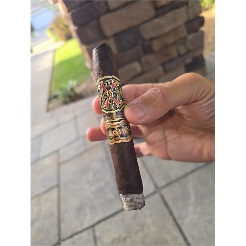 Arturo Fuente Fuente Opus X Forbidden X El Trece Magistral 13 6 7/8 * 56