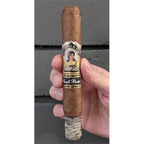 La Aroma de Cuba Small Batch Toro 6  * 52