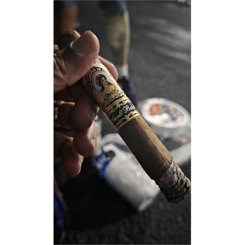 La Aroma de Cuba Small Batch Toro 6  * 52