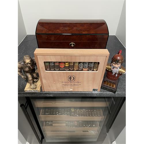 Dunbarton Tobacco & Trust  Deep Cuts  11-Cigar Sampler
