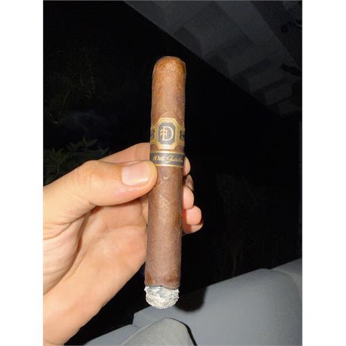 Dunbarton Tobacco & Trust 10th Jubilee 5 5/8 * 48