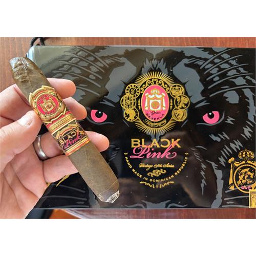 Arturo Fuente Rare Pink VS Black Pink Happy Ending 5 1/2 * 53