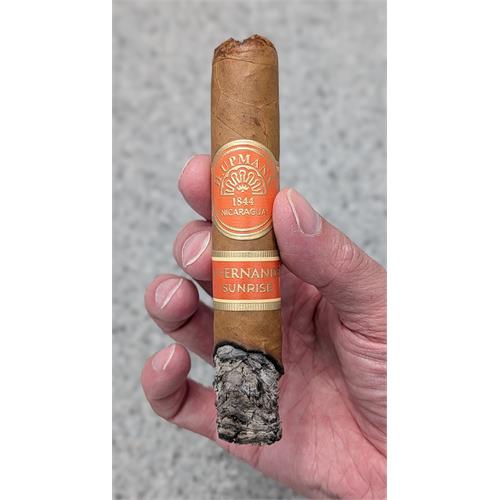 H. Upmann by AJ Fernandez Sunrise Robusto 5  * 52