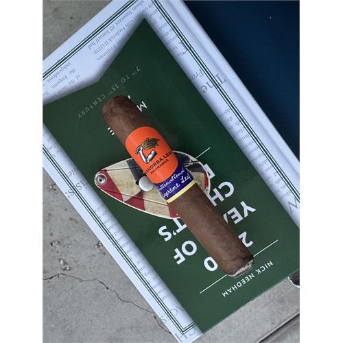 Aganorsa Leaf Supreme Leaf Inter Robusto 5 1/4 * 54