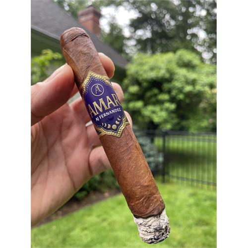 Amar by AJ Fernandez Robusto 5 1/2 * 54