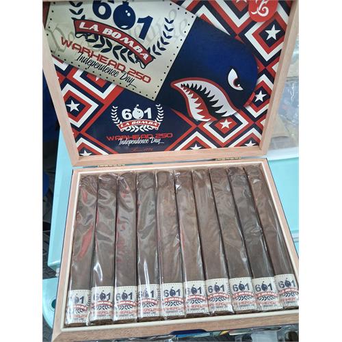 La Bomba Warhead Independence Day 250 Years 5 1/2 * 56