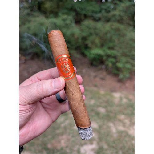 Micallef Orange Toro 6  * 52