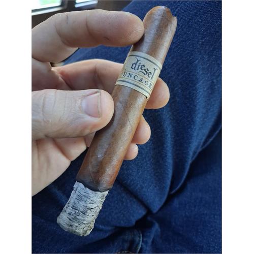 Diesel Uncaged Robusto 5  * 52