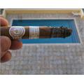 Montecristo White Especial No. 3 5 1/2 * 44