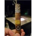 Montecristo Classic Robusto 5  * 52