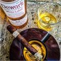 Liga Privada No. 9 Corona Doble 7  * 54