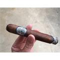 Macanudo Cru Royale Gigante 6  * 60
