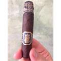 Liga Undercrown Maduro Belicoso 6  * 52