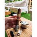 Flor de las Antillas Toro 6  * 52