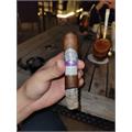 Diamond Crown Julius Caeser Robusto 4 3/4 * 52