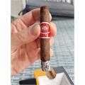 Romeo y Julieta 1875 Petite Bully 4  * 38