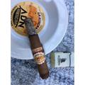 La Aurora 1987 Connecticut Toro 5 3/4 * 54