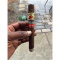 La Gloria Cubana Serie R Black No. 52 6 1/2 * 52