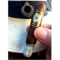 Perdomo Small Batch Series Maduro Half Corona Tin 4  * 46