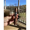 Macanudo Inspirado Black Toro 5 1/2 * 54