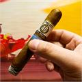 Alec Bradley Project 40 Robusto 5  * 50