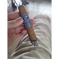 Aganorsa Leaf Aniversario Connecticut Box-Pressed Toro 6 1/4 * 52