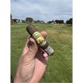AJ Fernandez Dias de Gloria Brazil Toro 6 1/2 * 54
