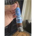 Crowned Heads Moonflower Robusto 5  * 52