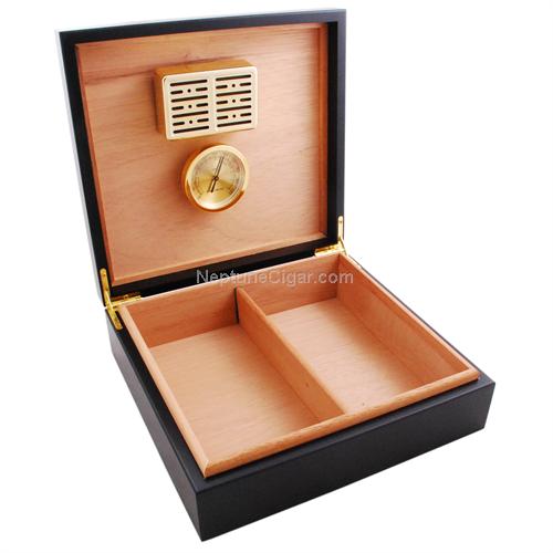 Craftsman s Bench 25-Cigar Humidor Bridgeport
