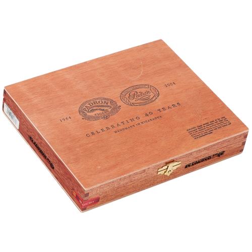 Padron 1926 Serie No. 40 Maduro 6 1/2 * 54