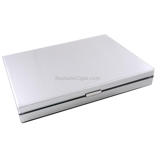 Montecristo Classic Silver Travel Humidor 