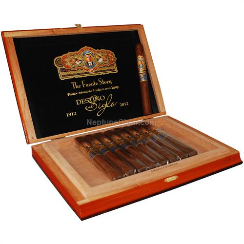 Don Arturo Destino al Siglo de Familia 6 1/8 * 47