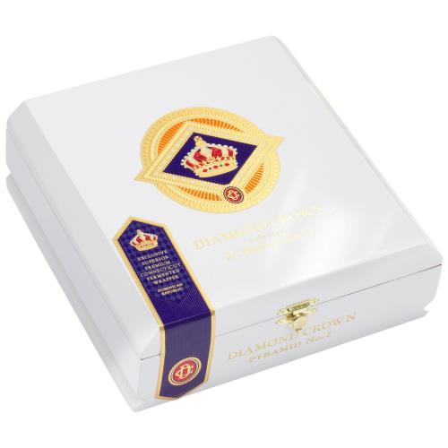 Diamond Crown Robusto Pyramid No. 7 6 3/4 * 54