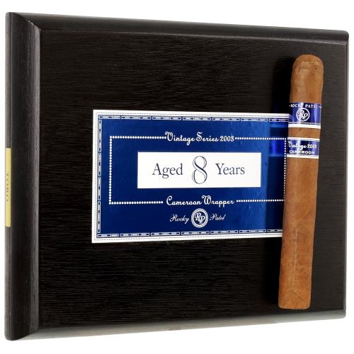 Rocky Patel Vintage 2003 Toro 6 1/2 * 52
