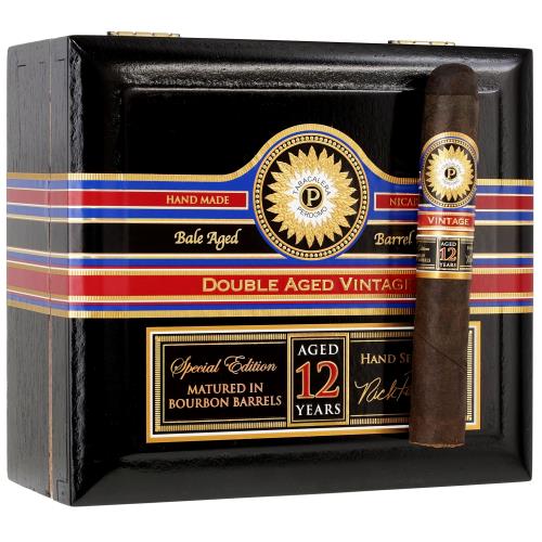Perdomo Double Aged 12 Year Maduro Epicure 6  * 56