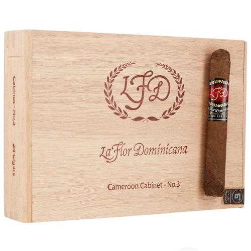 La Flor Dominicana Cameroon Cabinet No. 3 4 3/4 * 40