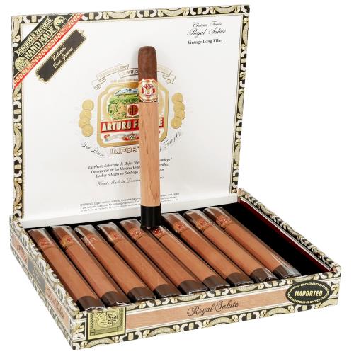 Arturo Fuente Sun Grown Chateau Royal Salute 7 5/8 * 54