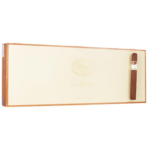 Padron 50th Anniversary Natural 6 1/2 * 52