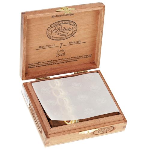Padron 1926 Serie No. 6 Natural 4  3/4 * 50