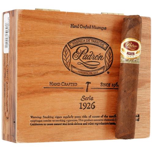 Padron 1926 Serie No. 6 Natural 4  3/4 * 50