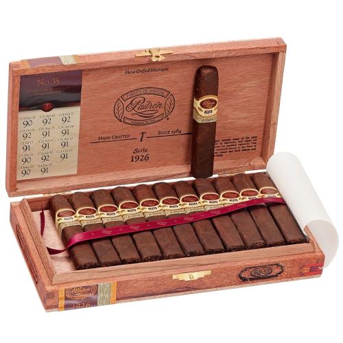 Padron 1926 Serie No. 35 Maduro 4  * 48