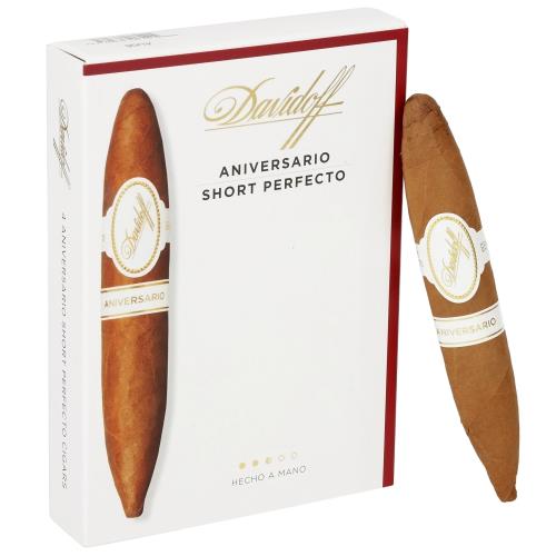 Davidoff Aniversario Short Perfecto 4 7/8 * 52