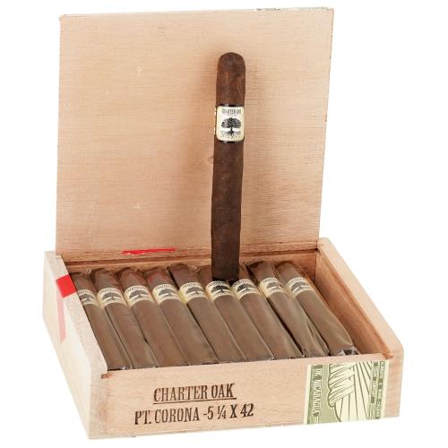 Foundation Charter Oak Maduro Petite Corona 5 1/4 * 42