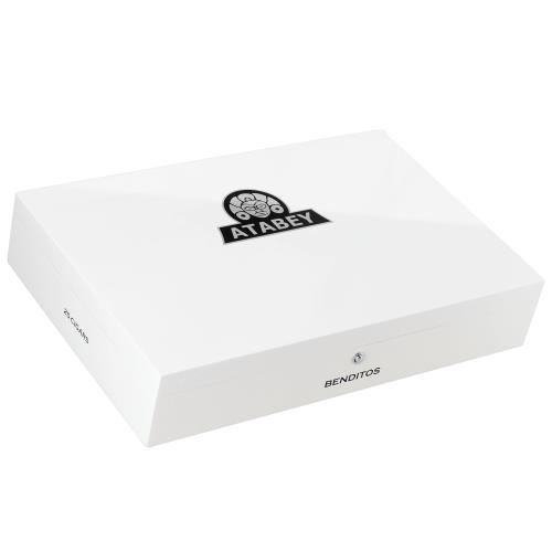 Atabey Benditos 7 1/4 * 58