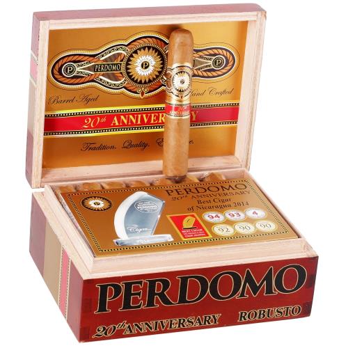 Perdomo 20th Anniversary Connecticut Robusto 5  * 56